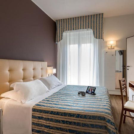 Hotel Sole Mio ريميني المظهر الخارجي الصورة