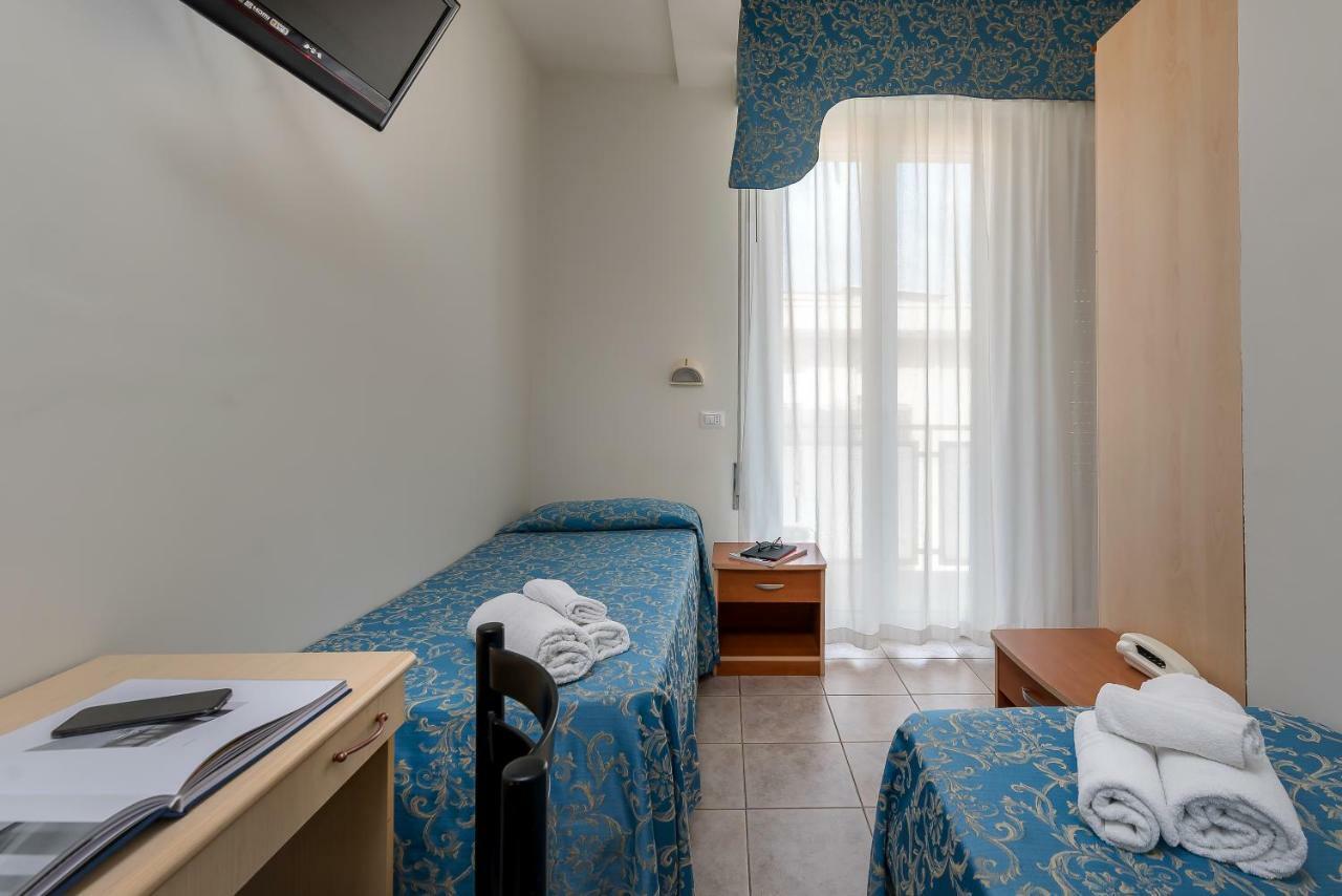 Hotel Sole Mio ريميني المظهر الخارجي الصورة