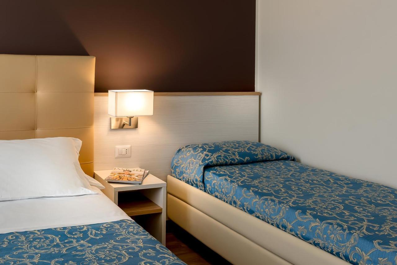 Hotel Sole Mio ريميني المظهر الخارجي الصورة