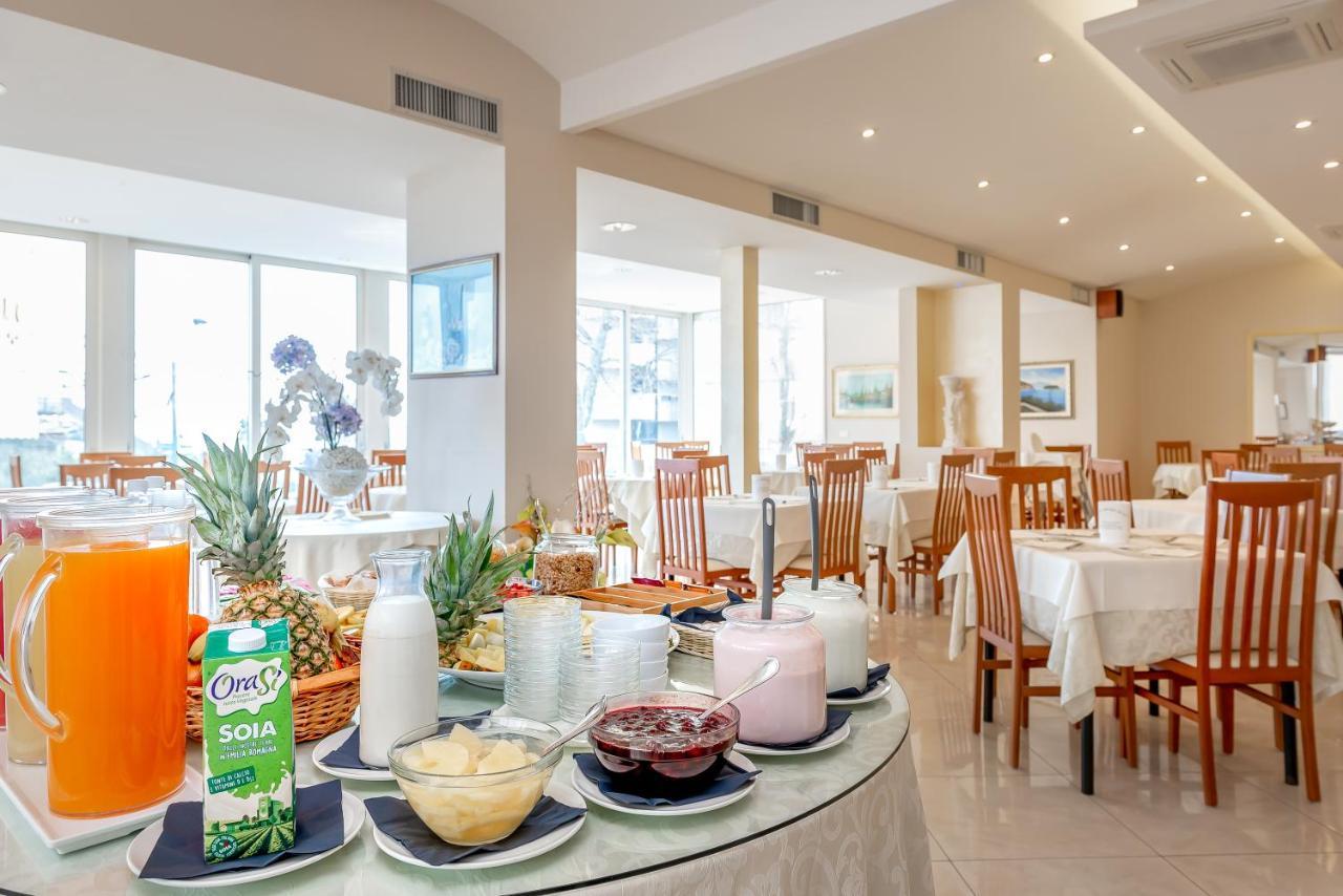 Hotel Sole Mio ريميني المظهر الخارجي الصورة