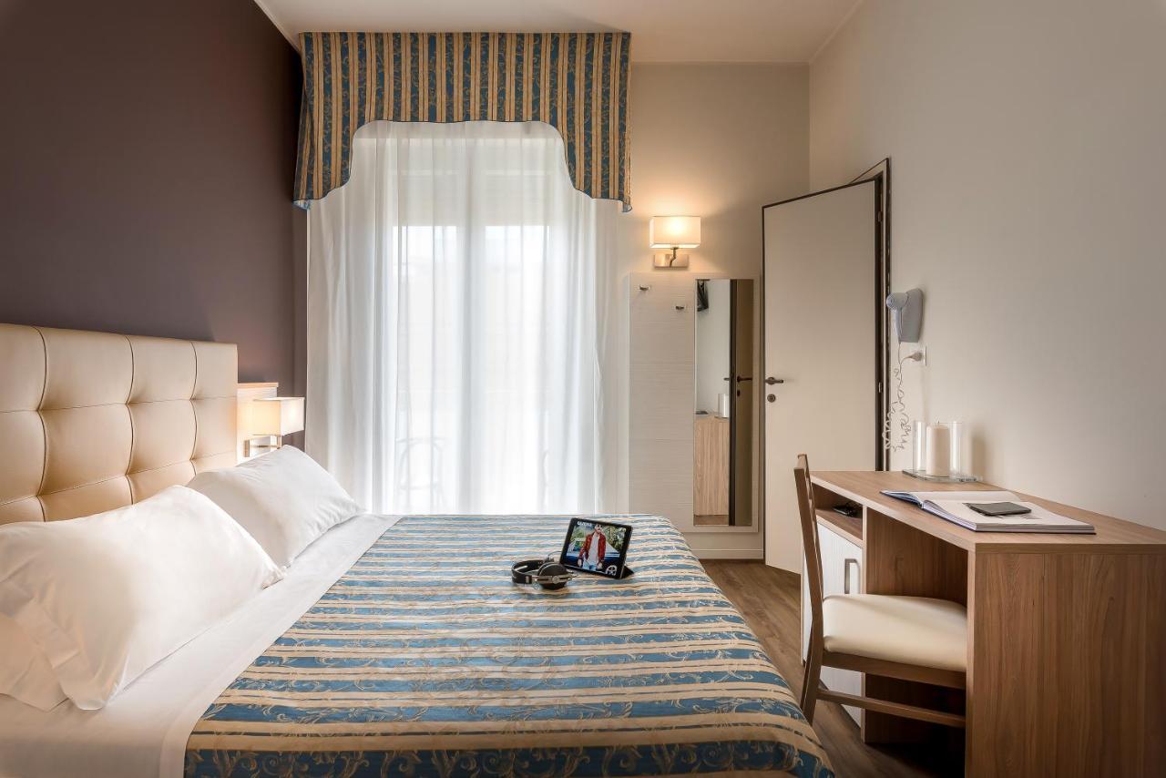 Hotel Sole Mio ريميني المظهر الخارجي الصورة