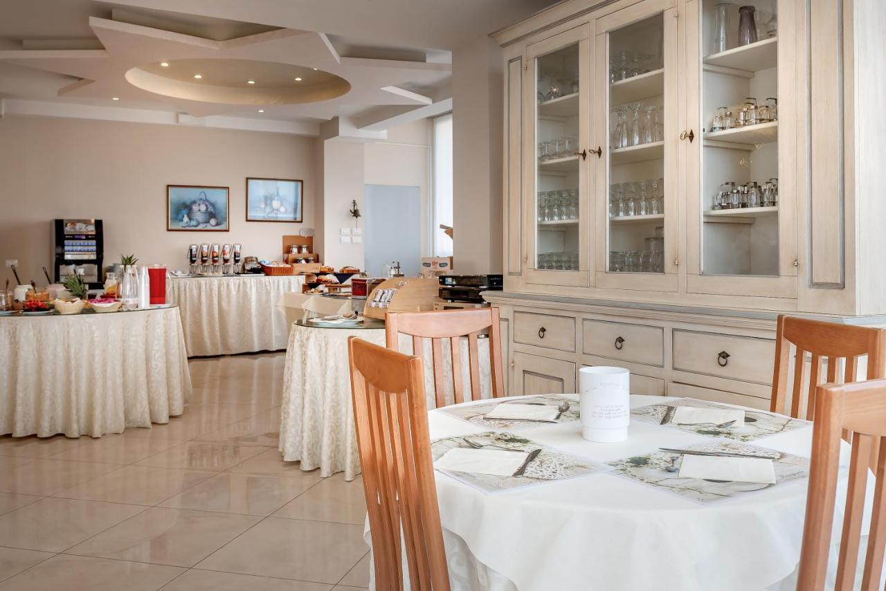 Hotel Sole Mio ريميني المظهر الخارجي الصورة